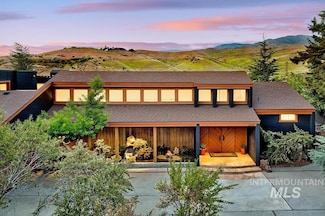 2308 E Table Rock Rd, Boise, ID 83712