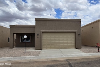307 S Meadowood Ln, Sierra Vista, AZ 85635