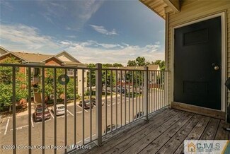 135 Frank Ct, South Plainfield, NJ 07080