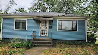395 Matthews St, Gary, IN 46406