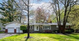 43 E Parkwood St, Albany, NY 12203