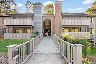 2941 Oaktop Cir, Greensboro, NC 27410