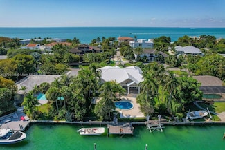 621 N Mashta Dr, Key Biscayne, FL 33149