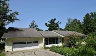 1200 S Longwood Dr, Bloomington, IN 47401