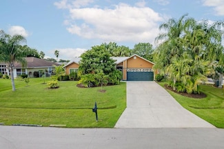 2951 SE Bella Rd, Port Saint Lucie, FL 34984