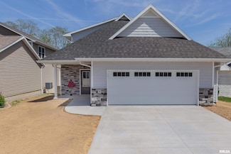 7 Welcome Center Ct, Le Claire, IA 52753