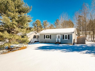 626 Rockland St, Rockport, ME 04856