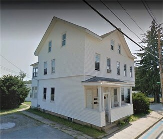 25 Wakefield St, West Warwick, RI 02893