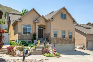 258 Red Leaf Dr, Draper, UT 84020
