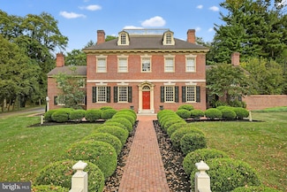 1101 Smallbrook Ln, York, PA 17403