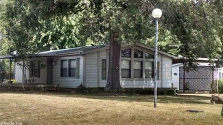 107 Century Cir, Hot Springs National Park, AR 71913