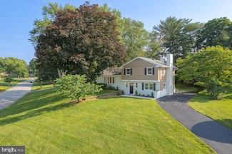 4702 Parkvale Rd, Ellicott City, MD 21043