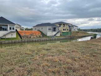 10720 S Lake Mist Ln, Willis, TX 77318