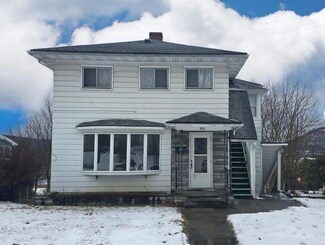 225 W 1st St, Corning, NY 14830