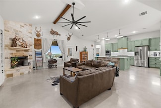 1020 County Road 149, Georgetown, TX 78626