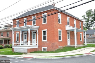 1 S Duke St, Millersville, PA 17551