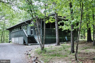 57 Palmer Rd, Basye-Bryce Mountain, VA 22810