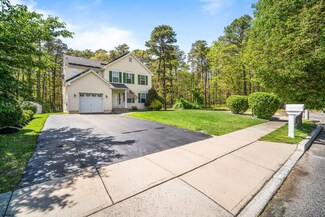 429 S Poplar Ave, Galloway, NJ 08205