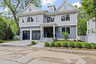 15 Glenland Rd, Chestnut Hill, MA 02467
