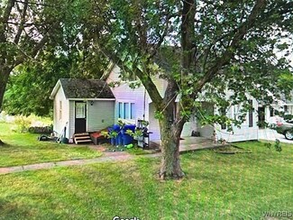 475 E and Rd W, West Seneca, NY 14224