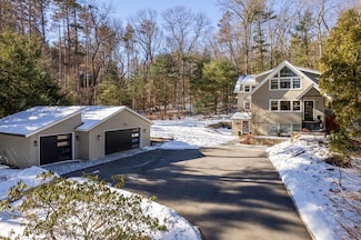 264 Heaths Bridge Rd, Concord, MA 01742
