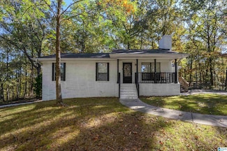 118 Saint Judes Ln, Talladega, AL 35160