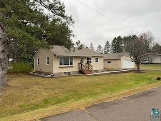102 Pine St, Floodwood, MN 55736