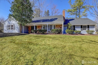 24 Appletree Dr, Matawan, NJ 07747