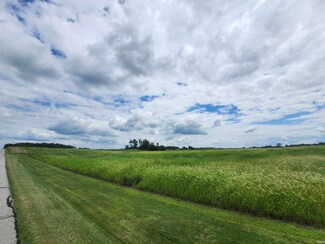 6875 Old State Road 102, Tri-Lakes, IN 46725