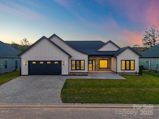 427 Big Hill Dr Unit 81, Arden, NC 28704