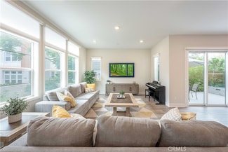 217 Chorus, Irvine, CA 92618