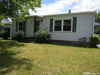 419 Beechwood Ave, Liverpool, NY 13088