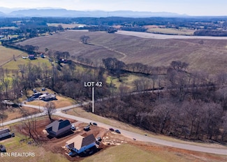 609 Farm of the Smokies Way, Seymour, TN 37865