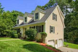 12 Julie Ave, Salem, NH 03079