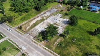2402 Moeling St, Lake Charles, LA 70601