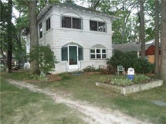 92 Sunset Island Rd, Wilson, NY 14172
