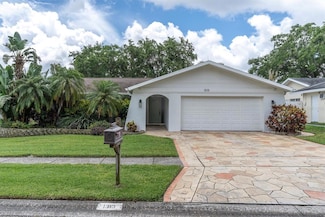 1313 Markley Dr, Largo, FL 33770