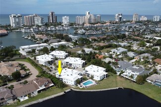 4150 Crayton Rd Unit B3, Naples, FL 34103