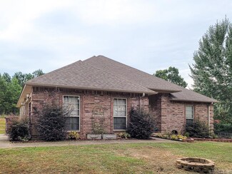 7841 Mars Hill Rd, Bauxite, AR 72011