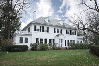 1790 Commonwealth Ave, Auburndale, MA 02466