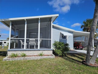 729 Riverview Cir, North Port, FL 34287