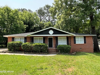 867 Forest Lake Dr S, Macon, GA 31210