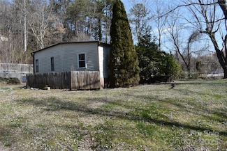 20 Red Berry Trail, Swannanoa, NC 28778