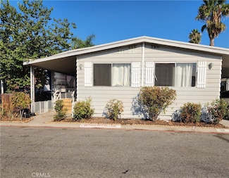 3883 Buchanan St, Riverside, CA 92503