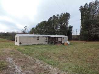 1047 Hunters Rd, Dillwyn, VA 23936