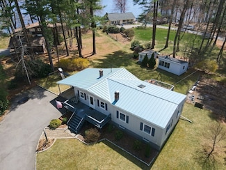 97 Maple Ln, Northborough, MA 01532