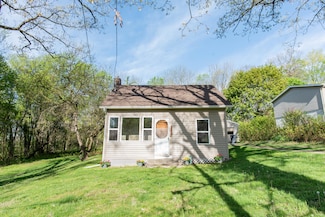 309 N Lincoln St, Augusta, MI 49012