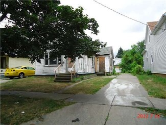 1114 Tecumseh St, Toledo, OH 43607