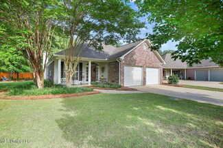 219 E Towne Dr, Brandon, MS 39042