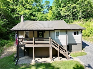 699 Dallas Pike, Triadelphia, WV 26059
